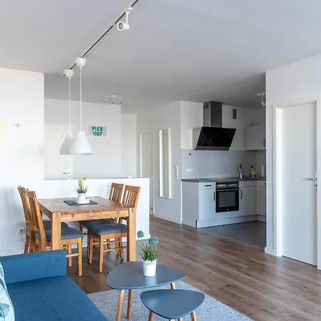 Apartment Pier 1167 *